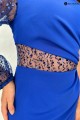 elegancka niebieska sukienka mini na jedno ramię, sukienka krótka z cekinowym rękawem i marszczeniami (4).jpg